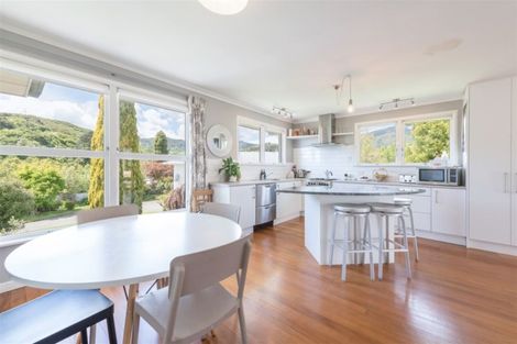 Photo of property in 25 Cawthron Crescent, Annesbrook, Nelson, 7011