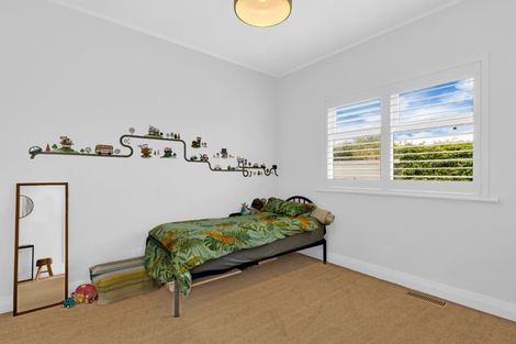Photo of property in 44 West View Road, Westmere, Auckland, 1022