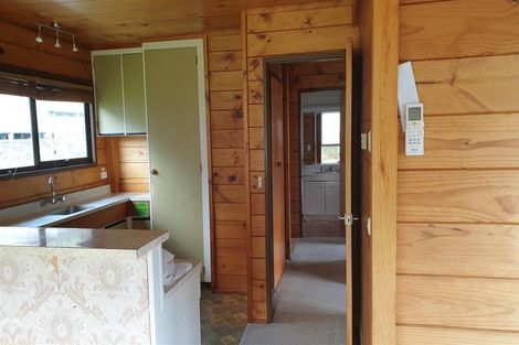 Photo of property in 2/6 Laings Road, Bucklands Beach, Auckland, 2012