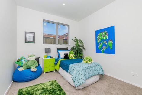 Photo of property in 42 Schoolside Road, Kumeu, 0810