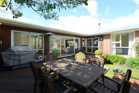 Photo of property in 45 Liverton Crescent, Bishopdale, Christchurch, 8053