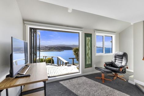 Photo of property in 1 View Road, Houghton Bay, Wellington, 6023