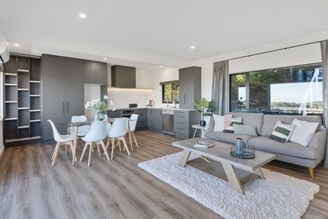 Photo of property in 126 Dyers Pass Road, Cashmere, Christchurch, 8022