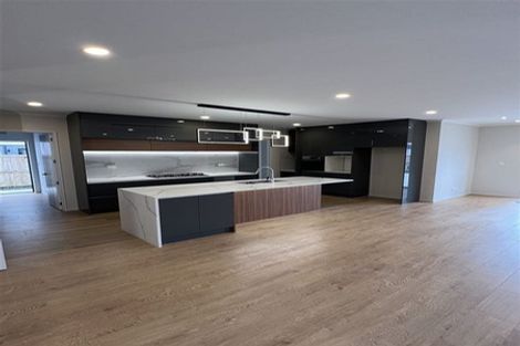 Photo of property in 5 Matatahi Road, Flat Bush, Auckland, 2019