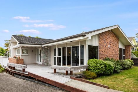 Photo of property in 40 Wai-iti Crescent, Woburn, Lower Hutt, 5010