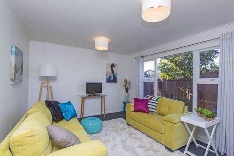 Photo of property in 171 Miromiro Road, Normandale, Lower Hutt, 5010