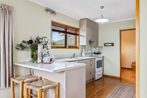 Photo of property in 9 Sawtell Place, Northcote, Christchurch, 8052