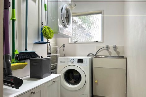 Photo of property in 334 Dannevirke Weber Road, Dannevirke, 4971