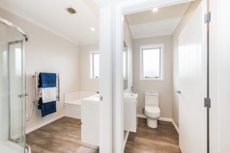 Photo of property in 1b Trusham Court, Paraparaumu, 5032