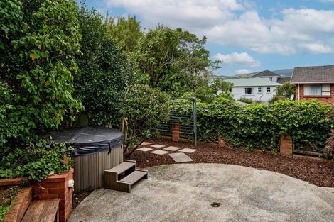 Photo of property in 123 Oriel Avenue, Tawa, Wellington, 5028