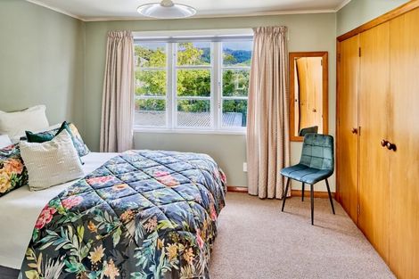 Photo of property in 13 Warwick Street, Wilton, Wellington, 6012