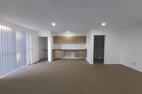 Photo of property in 14 Zabeel Crescent, Takanini, 2112