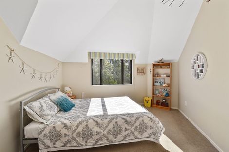 Photo of property in 7 View Road, Campbells Bay, Auckland, 0630