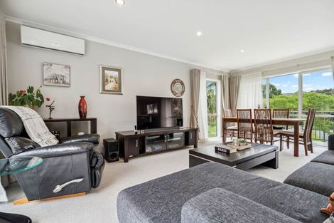 Photo of property in 1 Mural Place, Greenhithe, Auckland, 0632