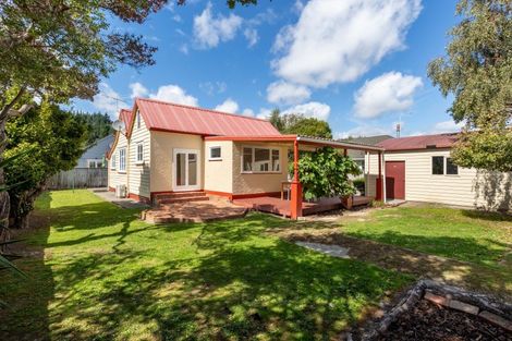 Photo of property in 5 Mangaroa Hill Road, Clouston Park, Upper Hutt, 5018