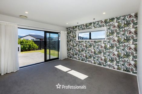 Photo of property in 20 Salisbury Crescent, Wallaceville, Upper Hutt, 5018