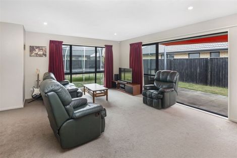 Photo of property in 10 Champagne Avenue, Yaldhurst, Christchurch, 8042