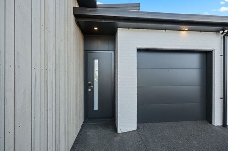 Photo of property in 2/5 Mears Road, Saint Andrews, Hamilton, 3200