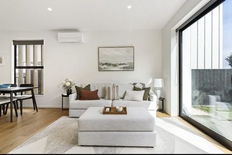 Photo of property in 6/82 East Coast Road, Milford, Auckland, 0620