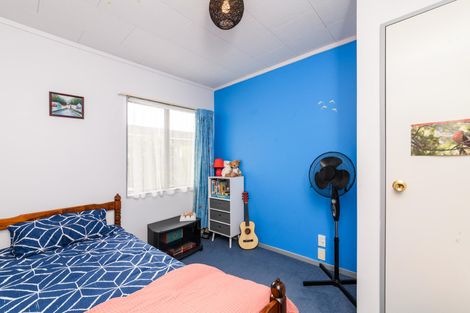 Photo of property in 72 Geraldine Crescent, Cloverlea, Palmerston North, 4412