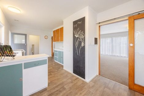 Photo of property in 37 Alexander Avenue, Onekawa, Napier, 4110