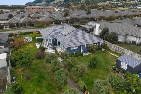 Photo of property in 27 Waipunahau Road, Waikanae, 5036