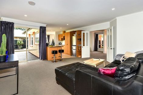 Photo of property in 24 Amoka Crescent, Parklands, Christchurch, 8083