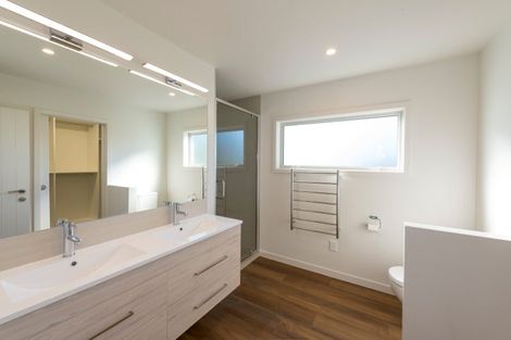 Photo of property in 284 Cambridge Road, Bethlehem, Tauranga, 3110