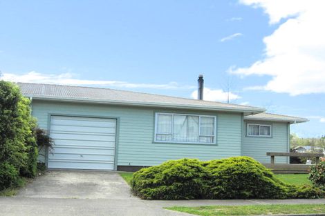 Photo of property in 3 Newall Avenue, Stoke, Nelson, 7011