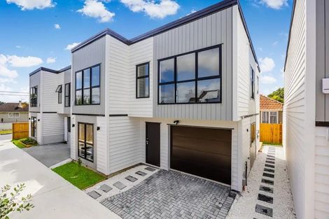 Photo of property in 8e Arimu Road, Papakura, 2110