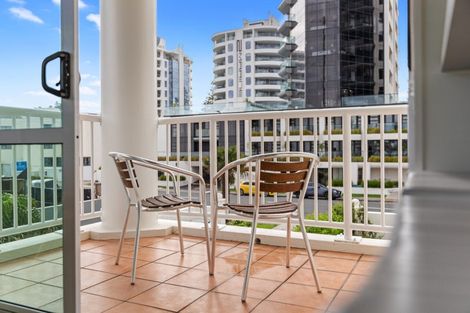 Photo of property in Beaumont Apartments, 7/12 Maunganui Road, Mount Maunganui, 3116