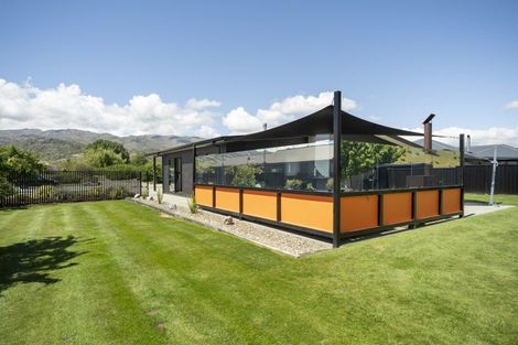 Photo of property in 34 Perriam Place, Mount Pisa, Cromwell, 9383