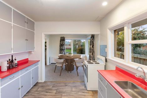 Photo of property in 5 Yeovil Place, St Albans, Christchurch, 8052