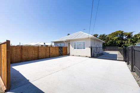 Photo of property in 5 Tupoki Street, Glen Avon, New Plymouth, 4312