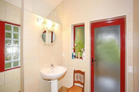 Photo of property in 392 Hillview Road, Bombay, 2675