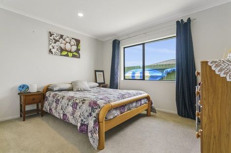 Photo of property in 40 Ocean Crest, Papamoa Beach, Papamoa, 3118