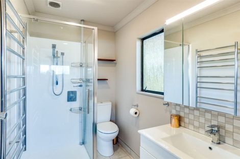 Photo of property in 25 Mckeefry Avenue, Greenmeadows, Napier, 4112