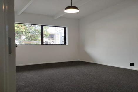 Photo of property in 1/9 Titoki Street, Te Atatu Peninsula, Auckland, 0610