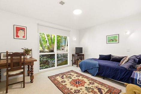 Photo of property in 12 Tensing Place, Khandallah, Wellington, 6035