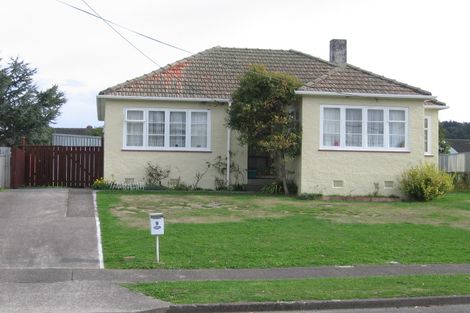 Photo of property in 9 Gillespie Street, Taita, Lower Hutt, 5011
