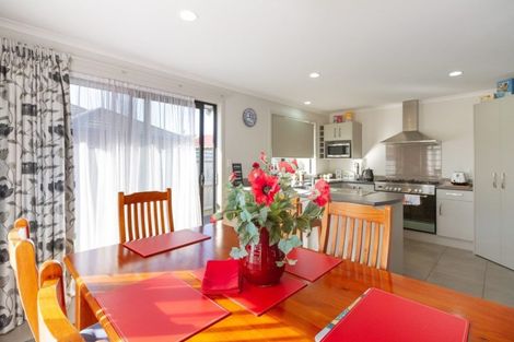 Photo of property in 88 Rosalie Terrace, Kelvin Grove, Palmerston North, 4414
