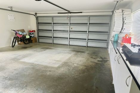 Photo of property in 18 Castellina Drive, Karaka, Papakura, 2113