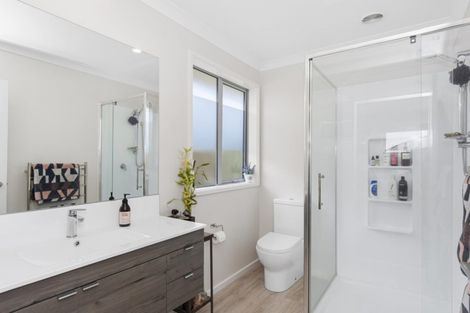 Photo of property in 41 Te Kio Crescent, Papamoa Beach, Papamoa, 3118