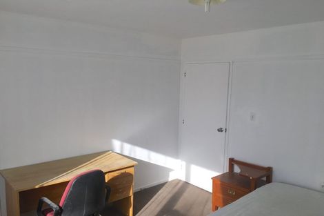 Photo of property in 2/53 Mathesons Road, Phillipstown, Christchurch, 8011