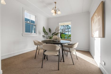 Photo of property in 29 Hastings Parade, Devonport, Auckland, 0624