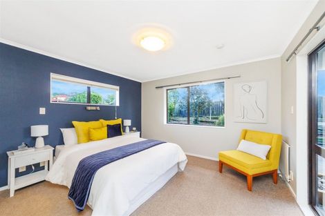 Photo of property in 100 John F Kennedy Drive, Milson, Palmerston North, 4414