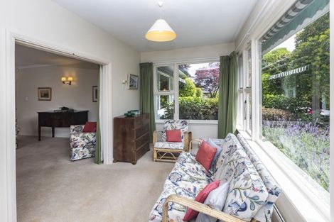 Photo of property in 44 Memorial Avenue, Ilam, Christchurch, 8053