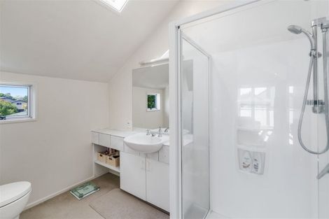 Photo of property in 2/239 Maidstone Road, Avonhead, Christchurch, 8042