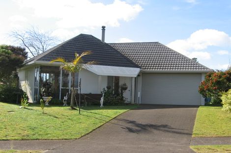 Photo of property in 23 Dunlop Drive, Pauanui, Hikuai, 3579