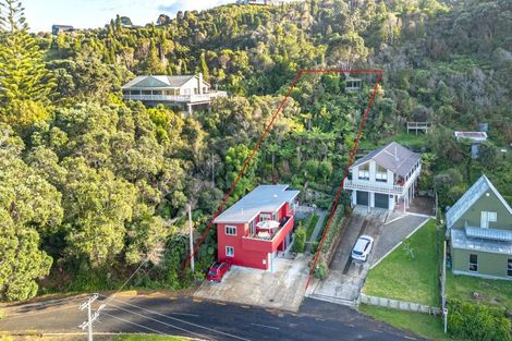 Photo of property in 54 Ocean Beach Road, Tairua, 3508